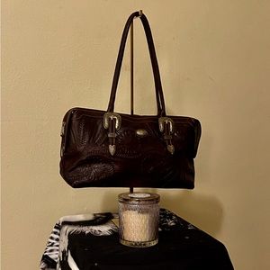 American west leather shoulder bag brown color whit hand made designs casual